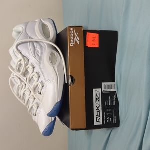 Reebok Question low Allen Iverson White/Blue men size 7.5